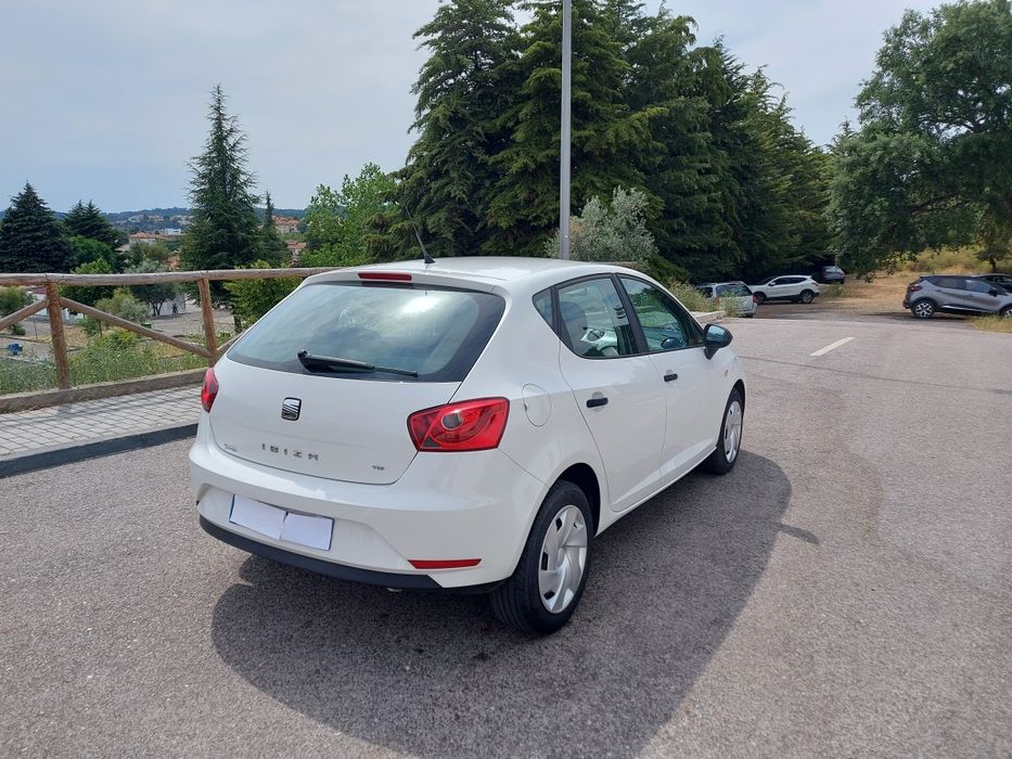Seat Ibiza 1.2 TDI Reference 5L 2013 Poucos kms Como Novo