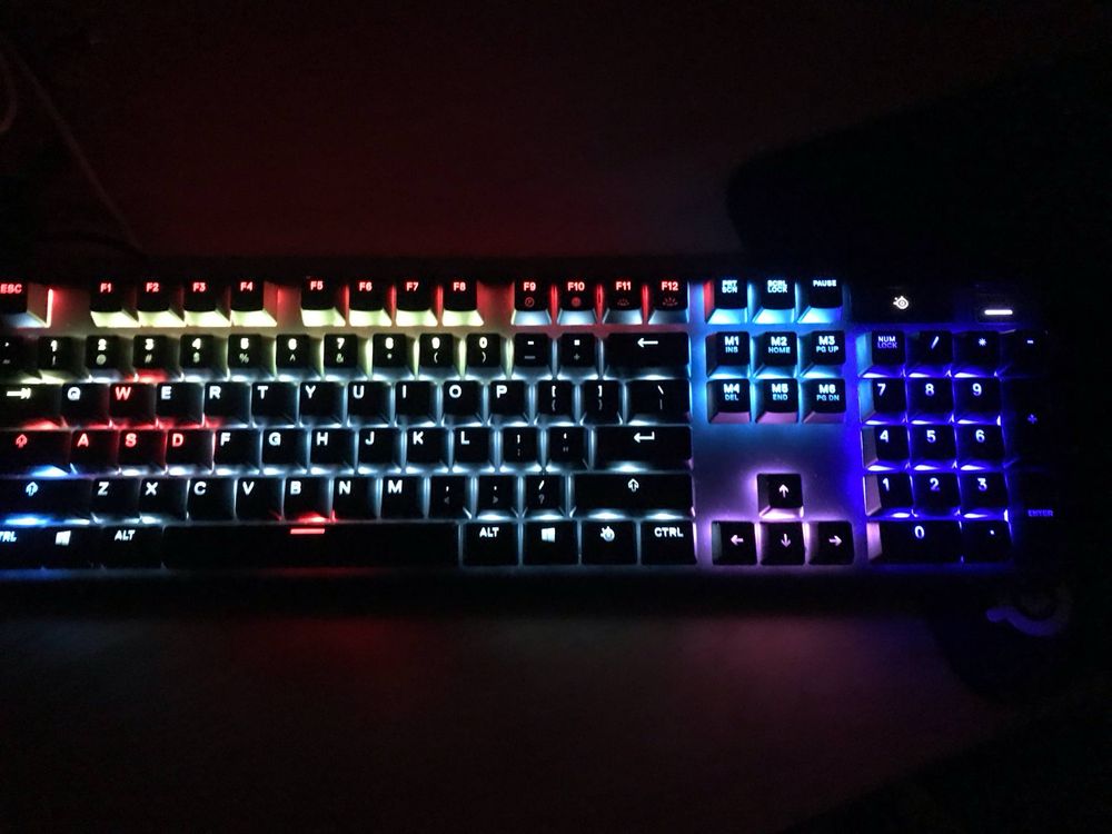 Klawiatura Steelseries apex 5