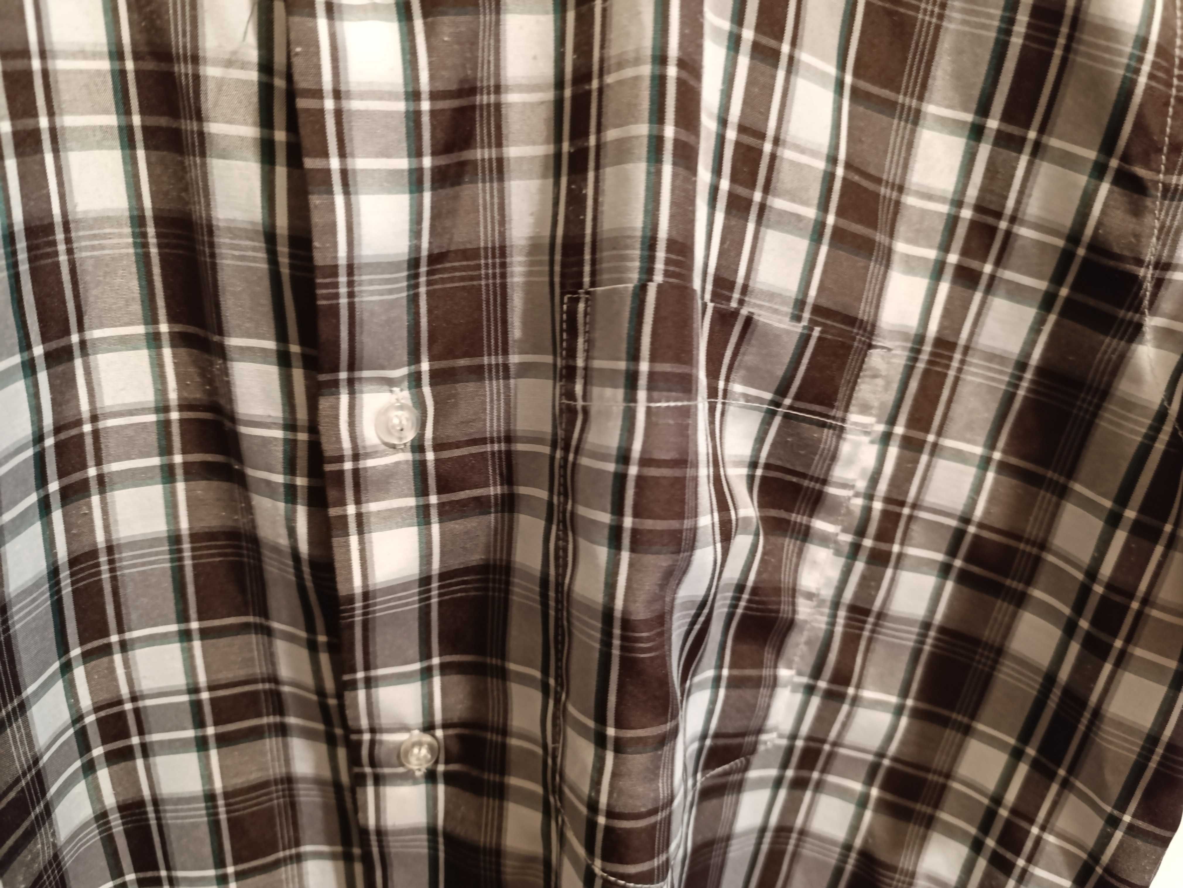 Camisa Clássica manga curta, Xadrez Tam. L -41  Marca: Across - Nova
