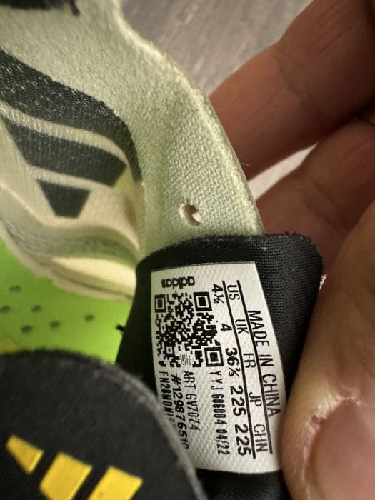 Бігові кросівки Adidas adizero Prime X
