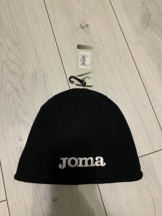 Шапка зимова Joma нова
