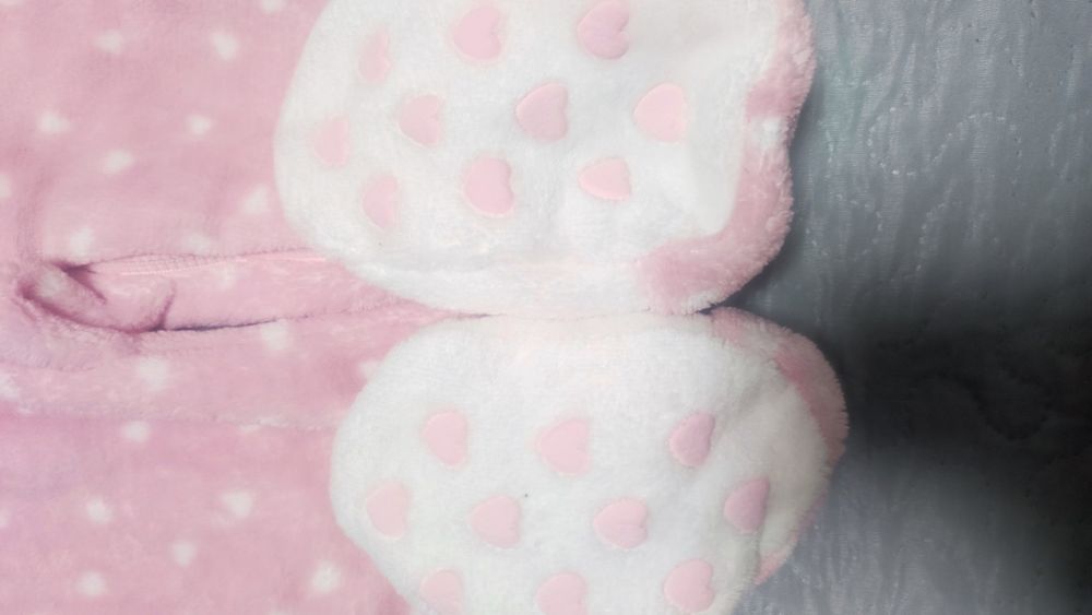 Тепленький чоловічок для дівчинки