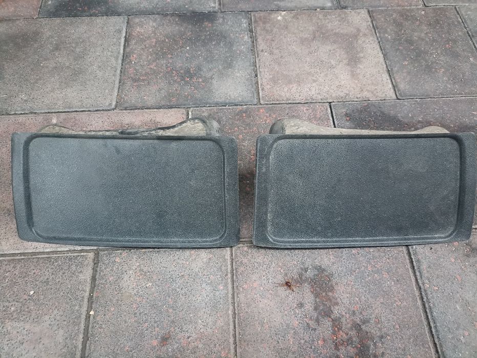 Заглушки протитуманних фар ВАЗ 2110