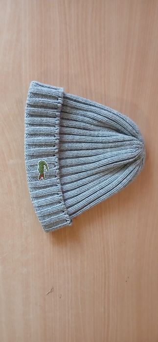 Продам шапку LACOSTE