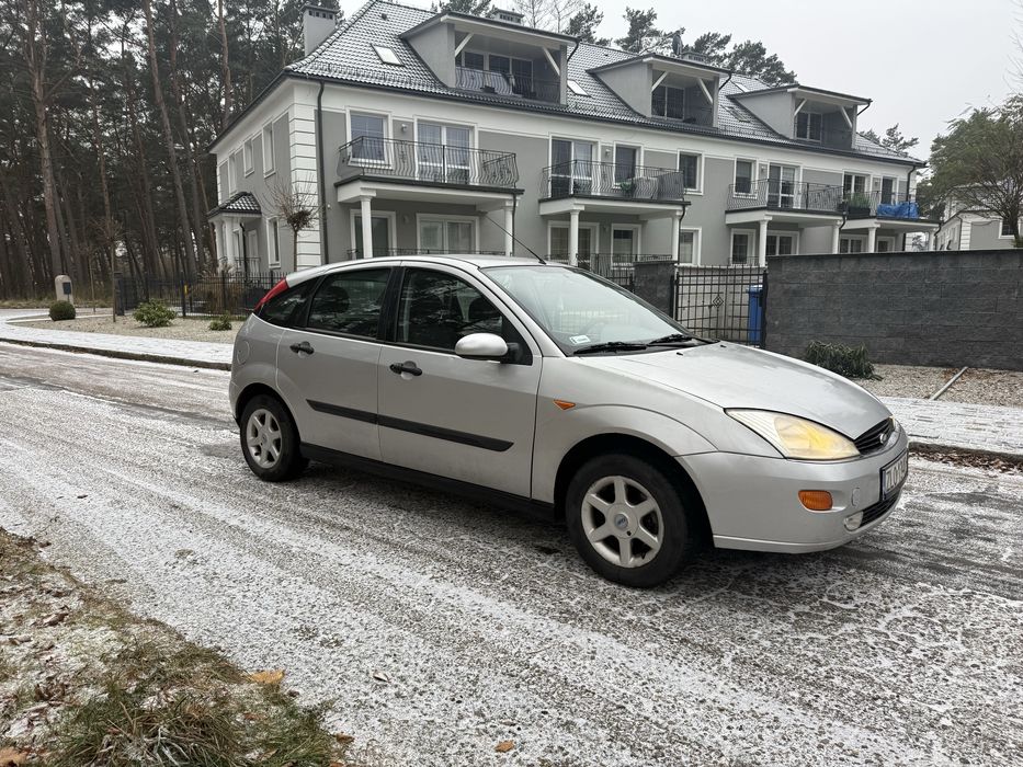 Ford focus 1.8 16v 2000r