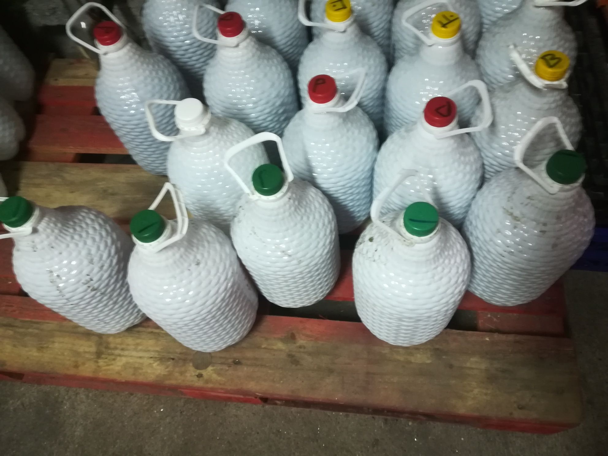 Tenho para venda diversos e bons produtos