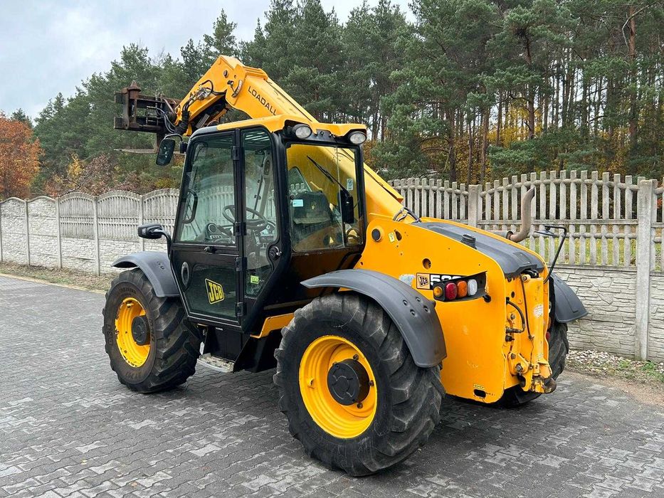 JCB 526-56 Agrii Merlo TF38.7 JCB 536-60 Manitou 634 agrii super