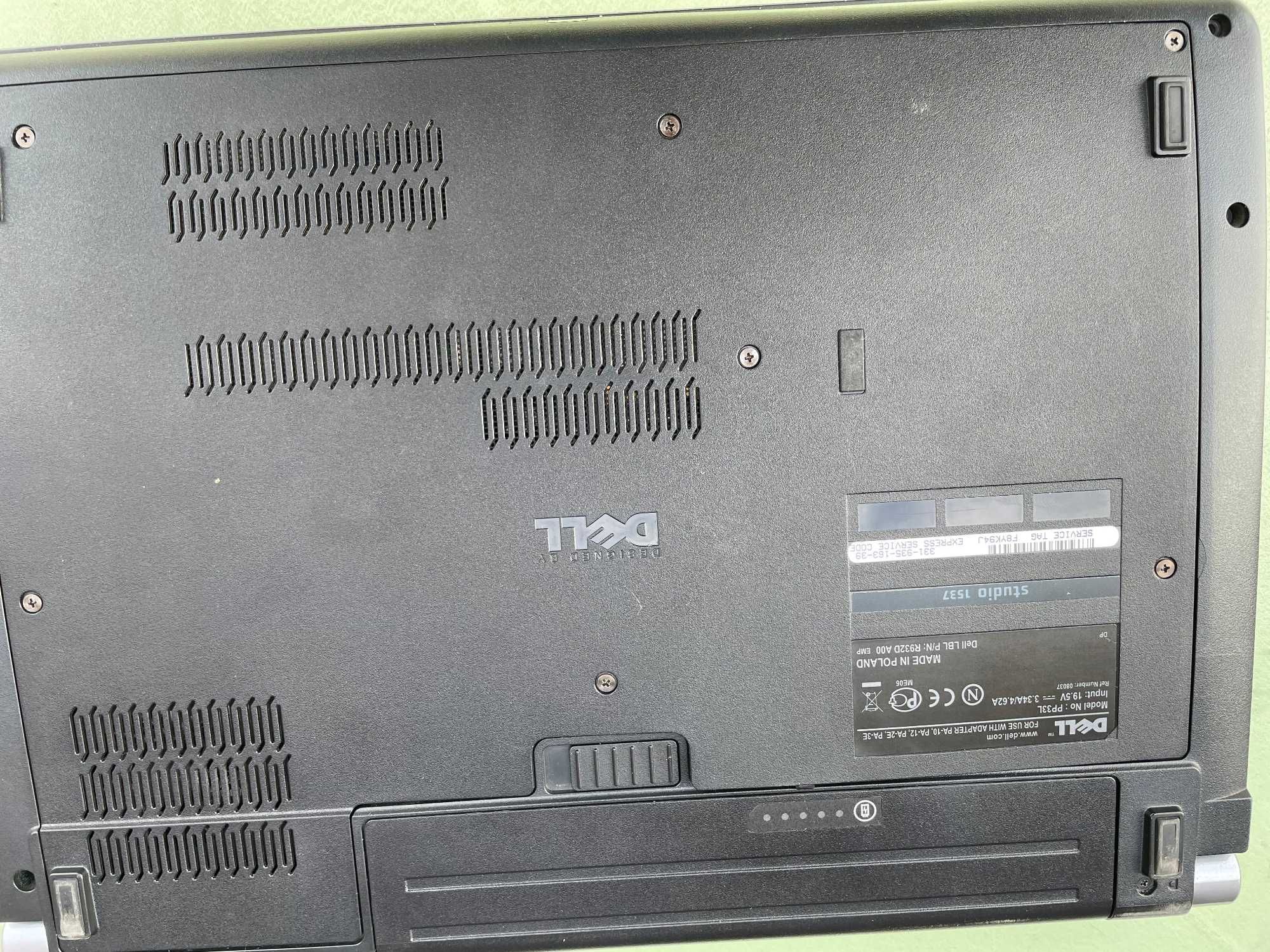Laptop DELL PP33L - uszkodzona matryca, bez dysku i pamięci RAM