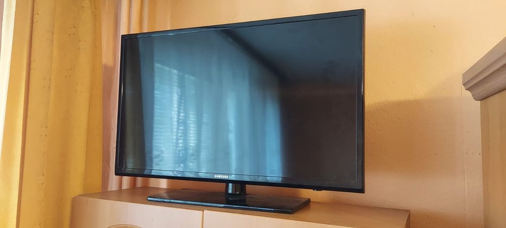 Telewizor Samsung  32', UE32EH4003W