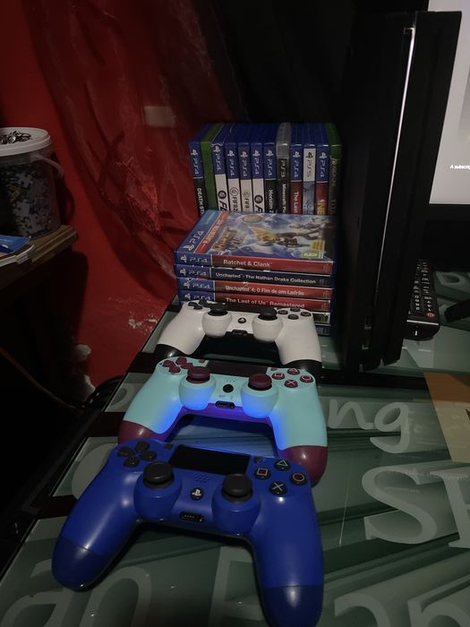 Ps4 pro 1t em bom estado