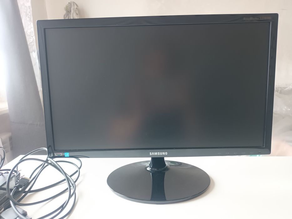 Używany monitor Samsung Syncmaster s22b300