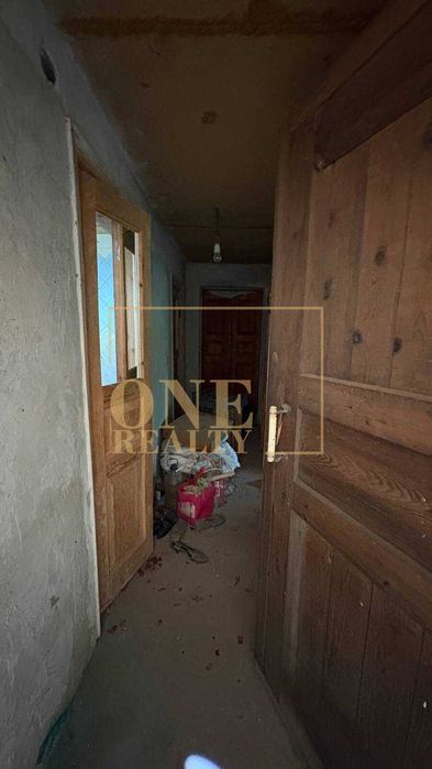 Будинок з зем. ділянкою 13.38 соток в центрі села Велика Олександрівка