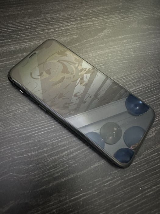 IPhone 11 Pro 256 gb Midnight green б/у