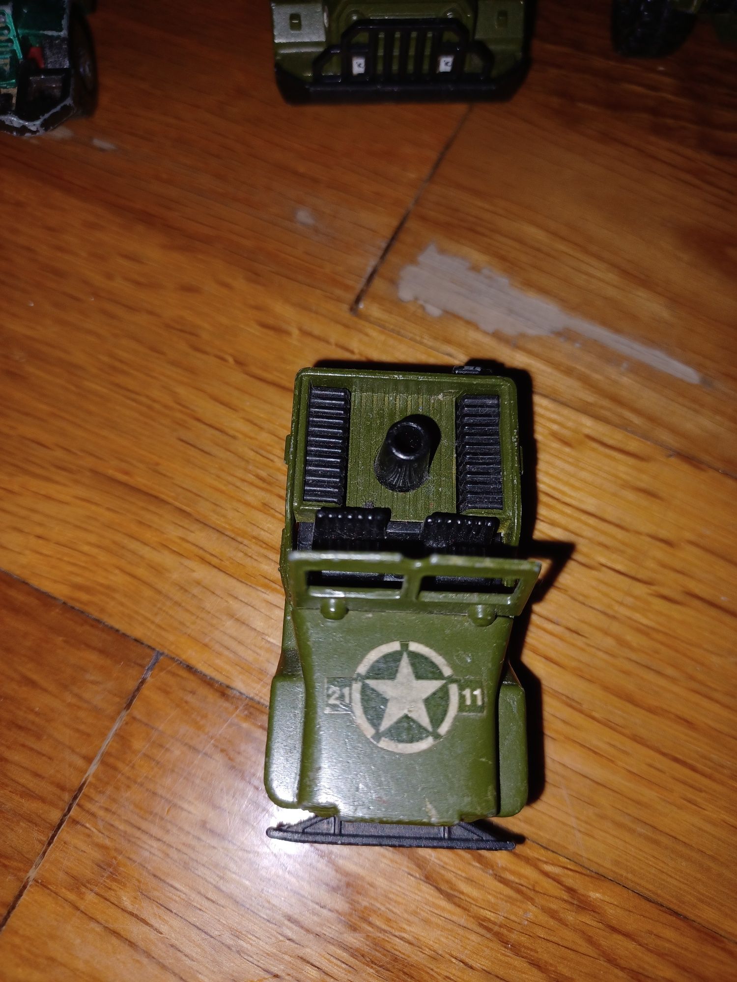 Matchbox Battle King