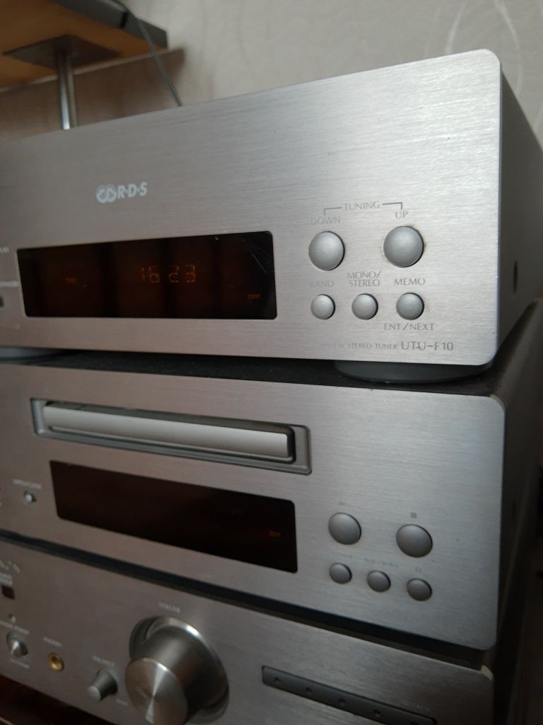 Wieża DENON F10 sprzedam
