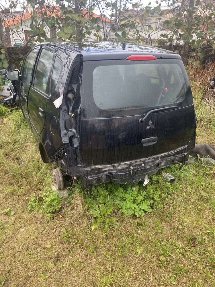 Mitsubishi Colt cz2 5 portas (2002 a 2013) gasolina 1.3 para peças