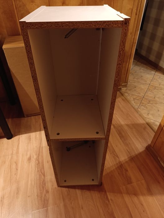 Szafka biała lakierowana