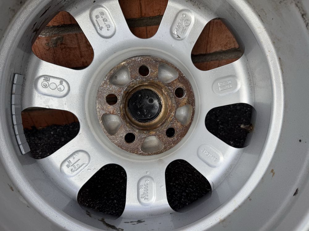 Диски R15 5.100 ET38 Шкода Октавія Рапід Фабія Фольцваген гольф 4 Поло
