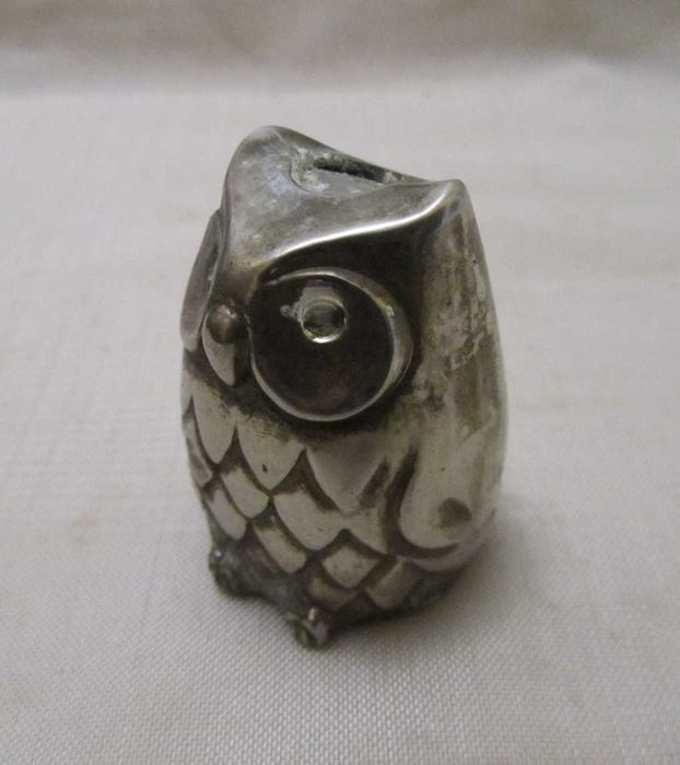 Старі німецькі прибори для спецій.