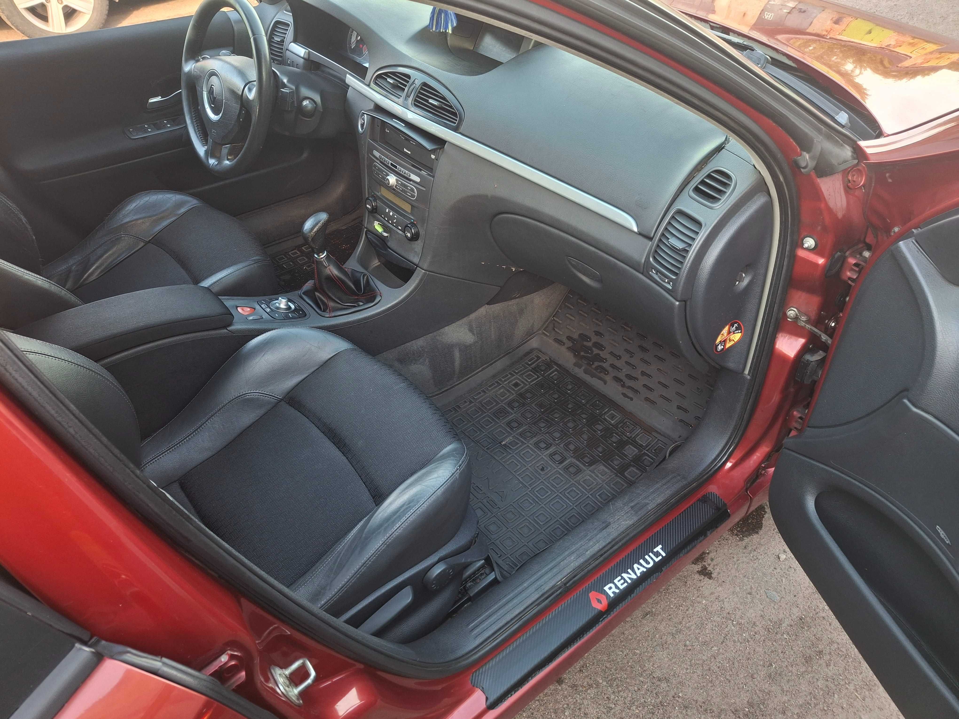Renault Laguna II 2006 року 1.6 бензин універсал