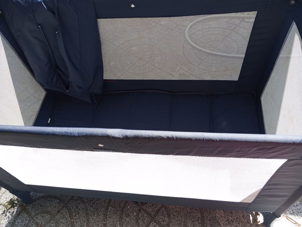 Cama de viagem para bebé