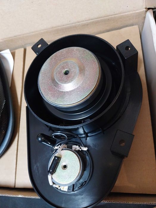 Colunas de som Ford Escort ou outros modelos