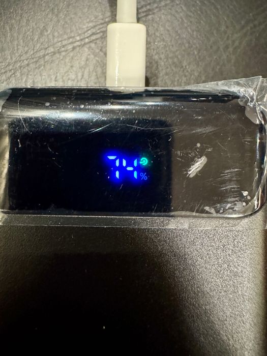 Powerbank P300  mocny i pojemny 27 000mah PD 30W fabrycznie zapakowany