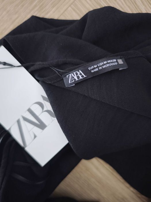 Zara czarna długa sukienka odkryte plecy asymetryczna wiązana