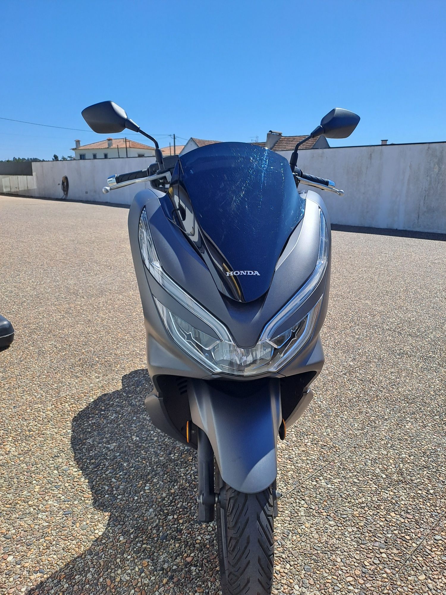 Vendo Honda PCX 125 como nova