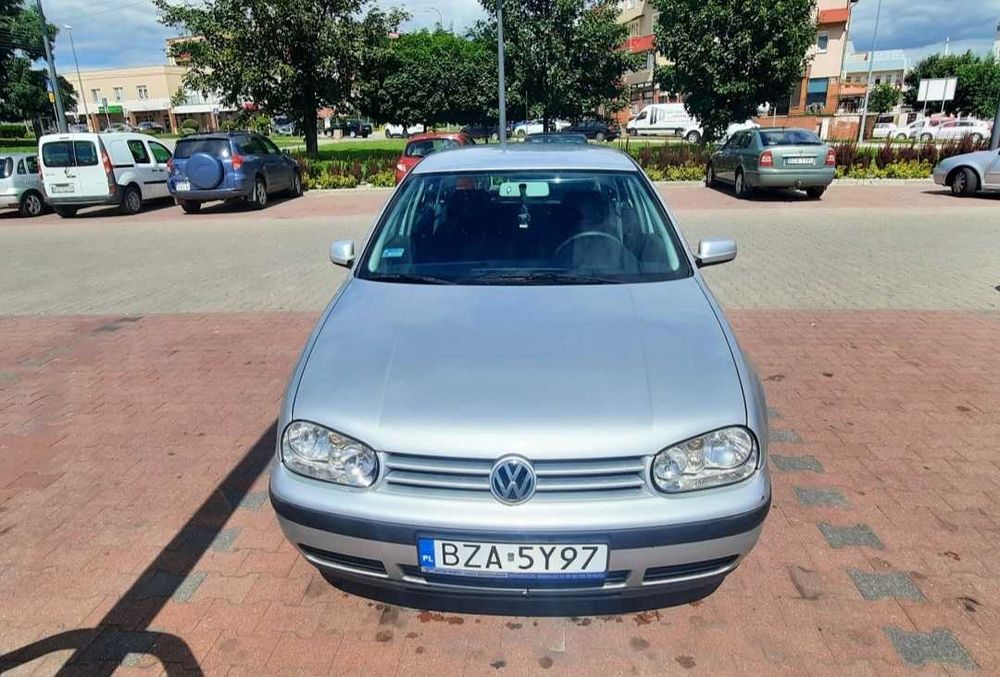 Golf 4 1.4. Benz