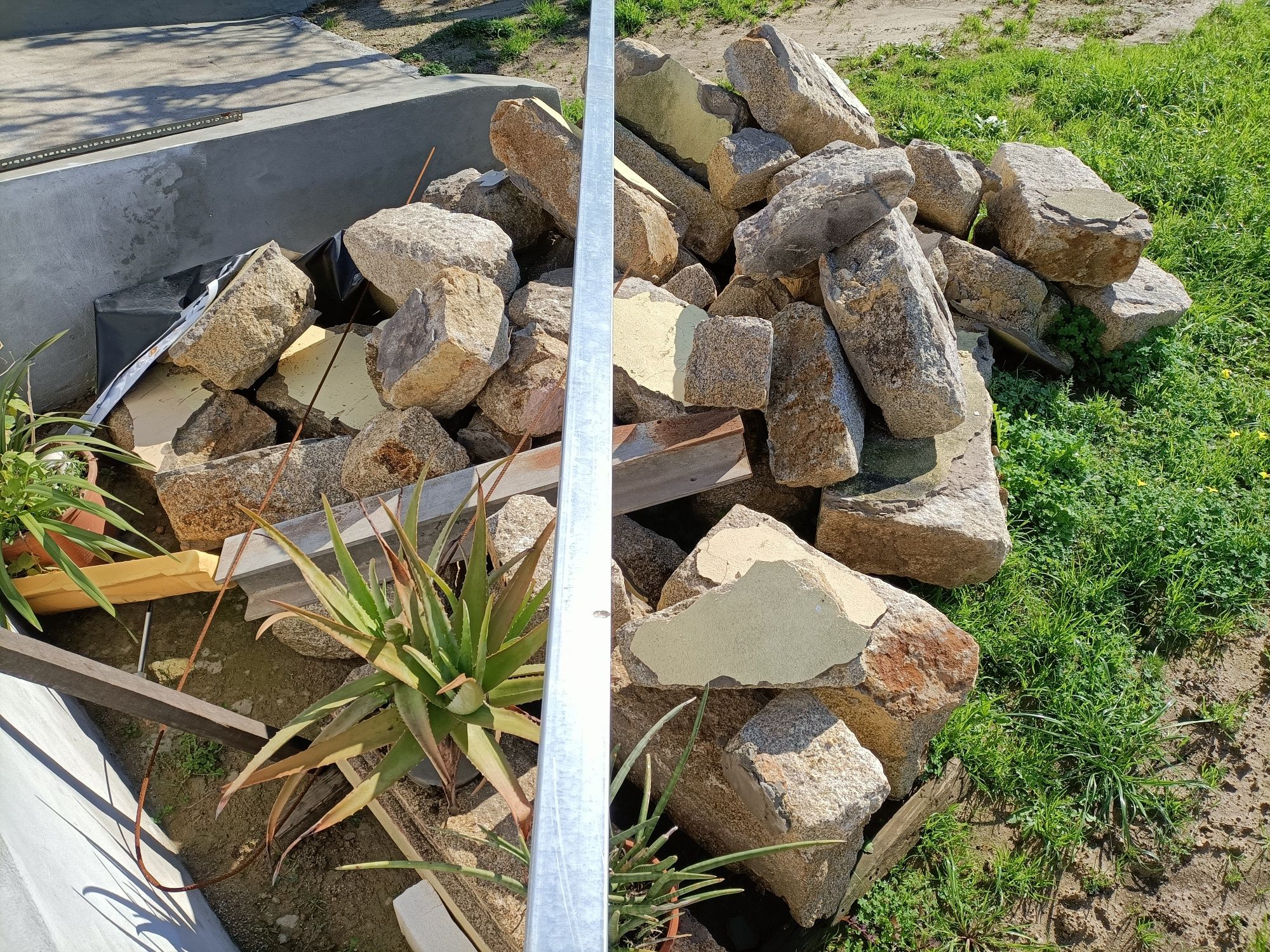 Vendo lote de pedra
