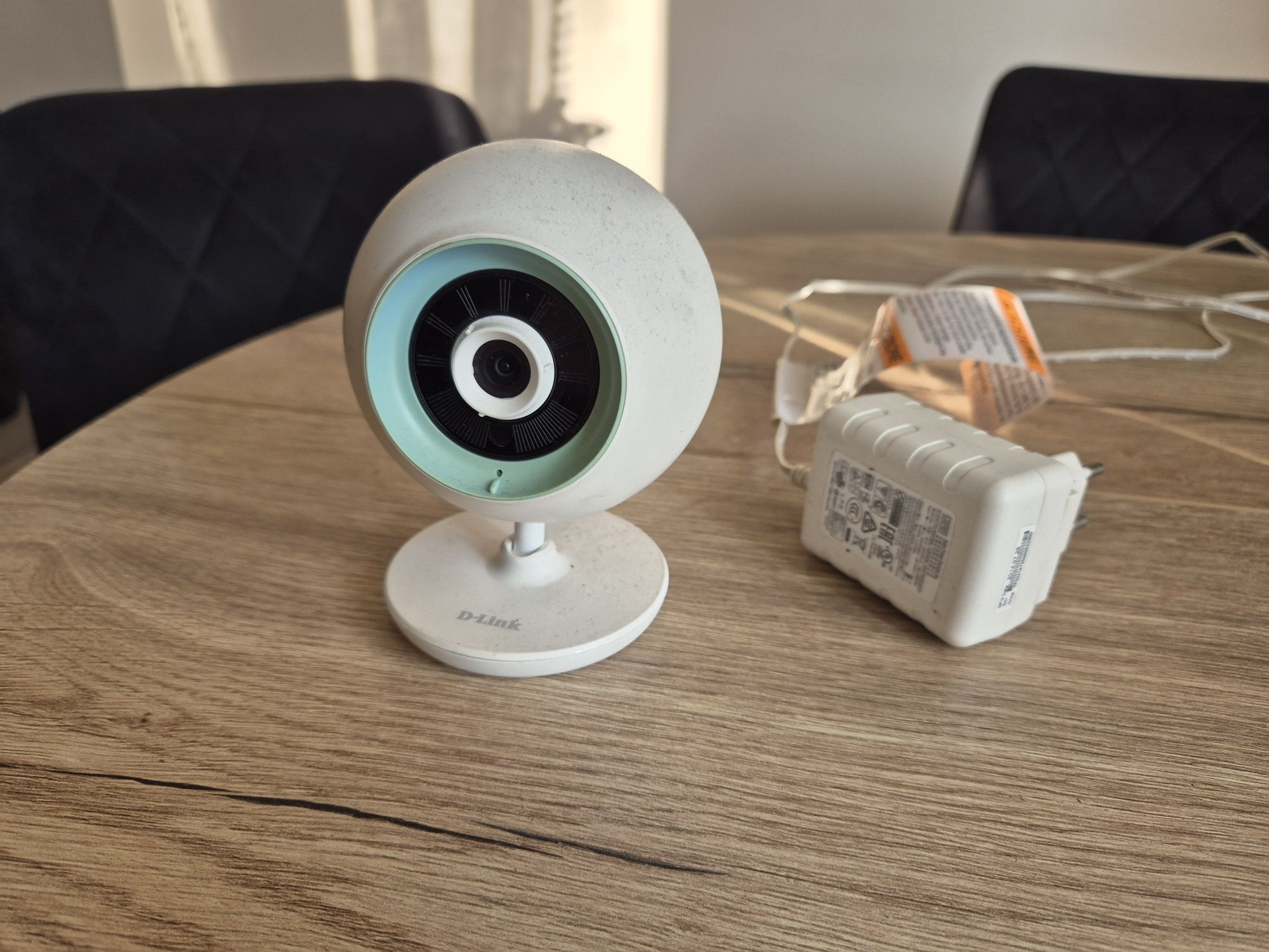 Niania elektroniczna z kamerą EyeOn™ Baby Junior Plus
DCS-820L