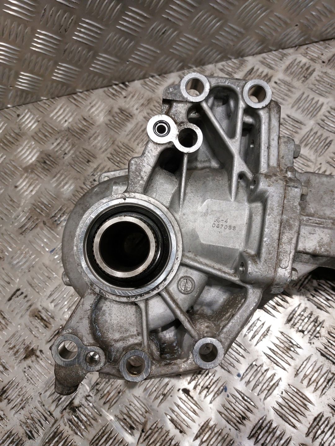 Reduktor Dyfer Peugeot 4008 1.8HDI 067038