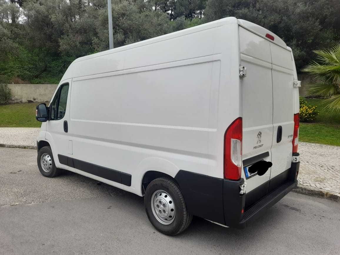 Peugeot Boxer Van