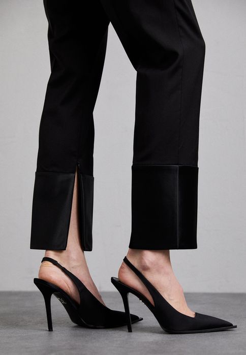 Spodnie eleganckie w kant  Helmut Lang 36