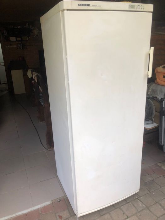 Морозильна шафа Liebherr