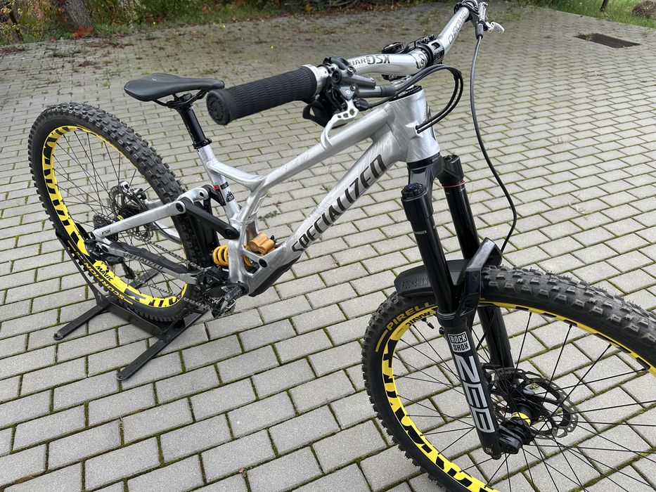 Rower Specialzied Demo Custom S3 2025