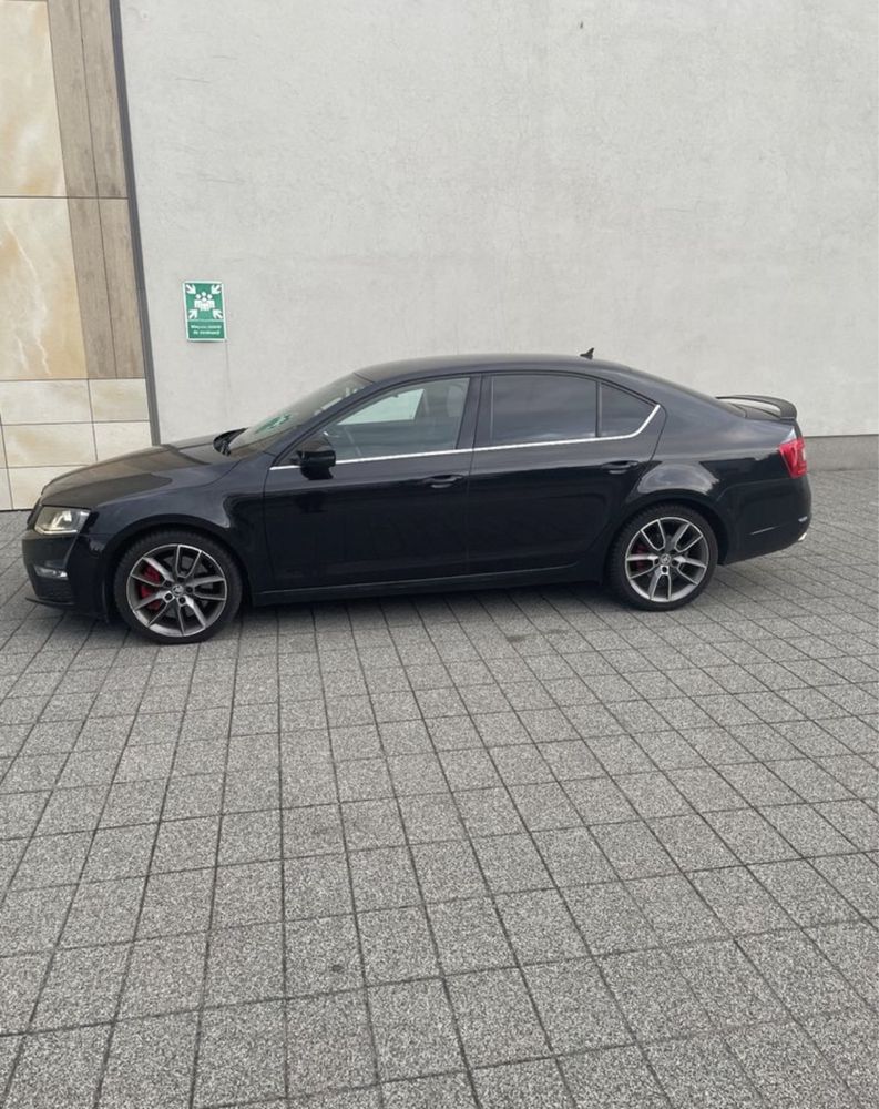 Skoda Ocravia RS 2.0tsi 220km