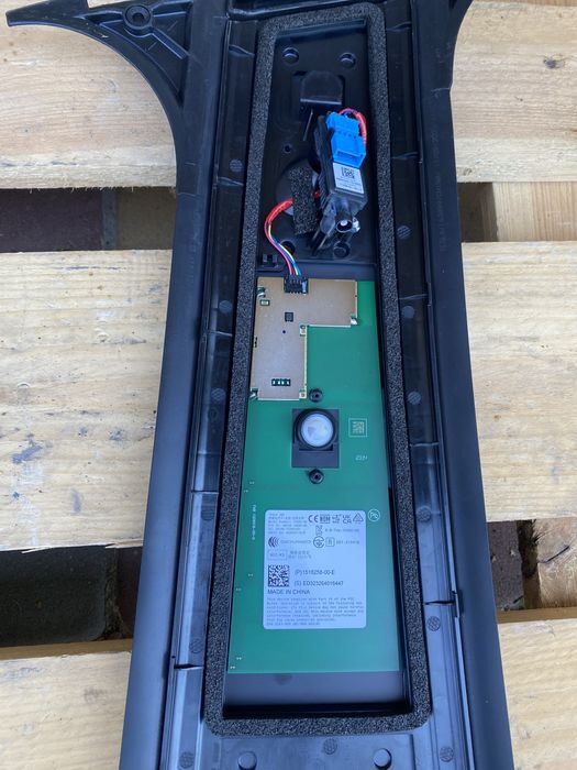 Камера стійка Model Y Tesla ліва, права