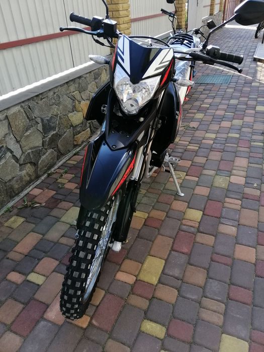 Мотоцикл ендуро крос Lonsin Pruss 200 см3