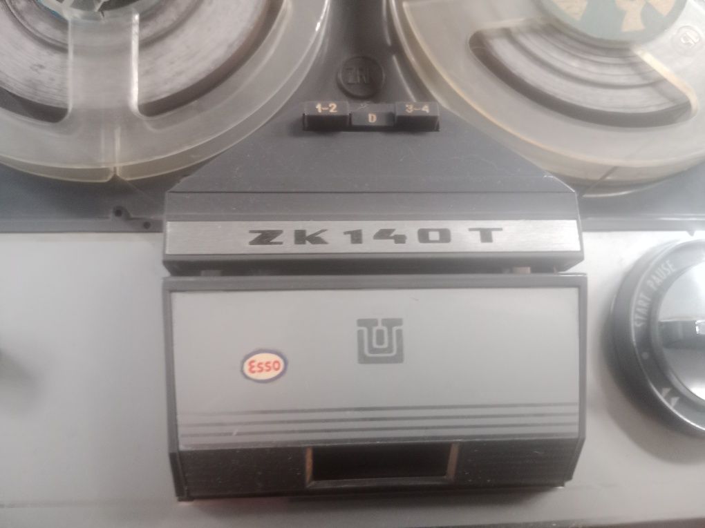 Magnetofon szpulowy UNITRA zk-140t