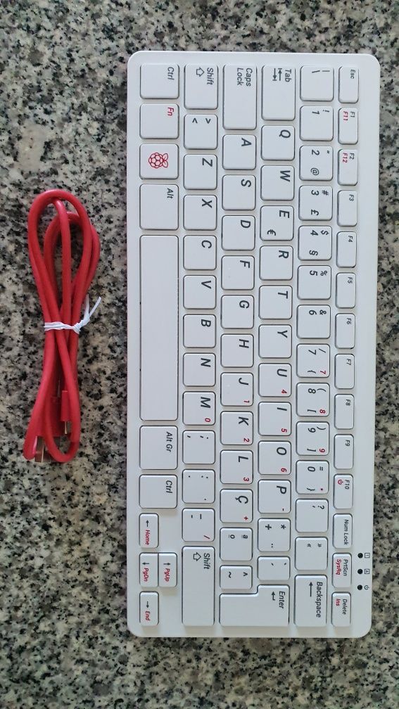 Teclado Raspberry USB Original (Ler Descrição)