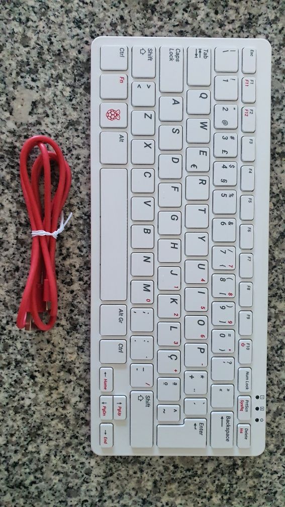 Teclado Raspberry USB Original (Ler Descrição)