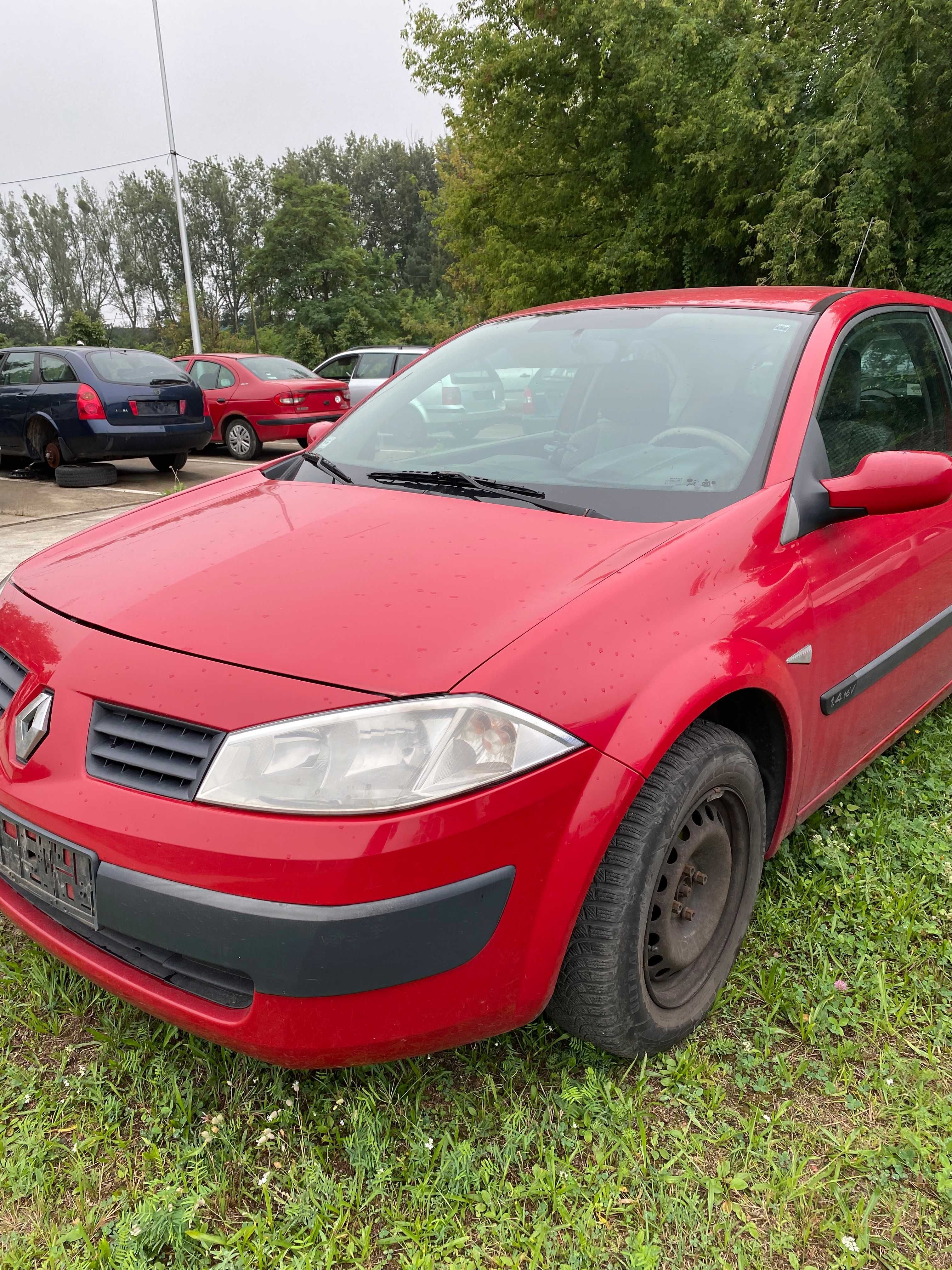 Na Części Renault Megane 2 II Hatchback 1.4 16V Benzyna