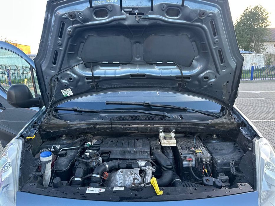 Сітроен берлінго Citroen Berlingo пасажир, Peugeot partner