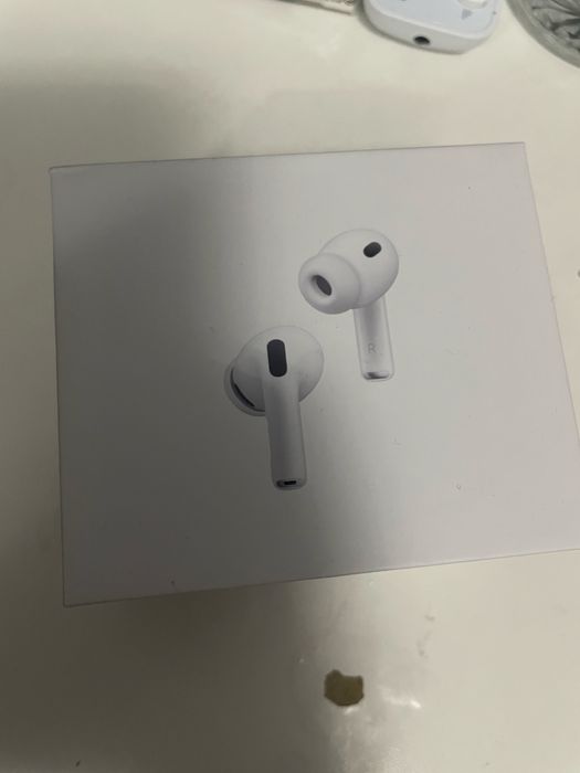 Airpods Pro 3   !