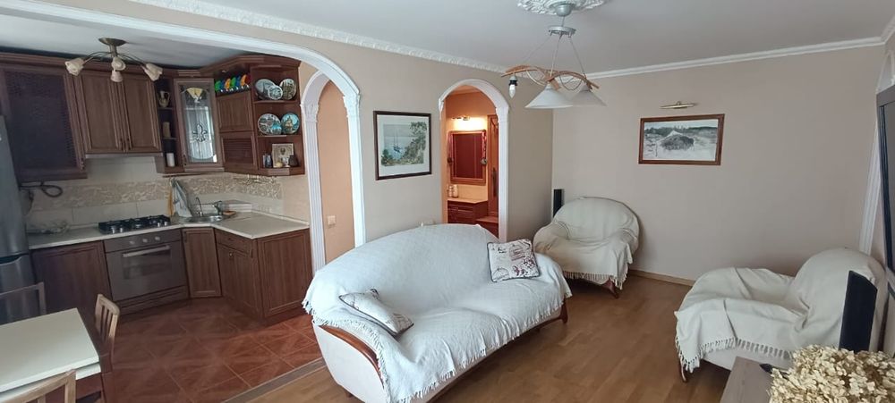 Продаю 3х комнатную квартиру. Бугский Бульвар