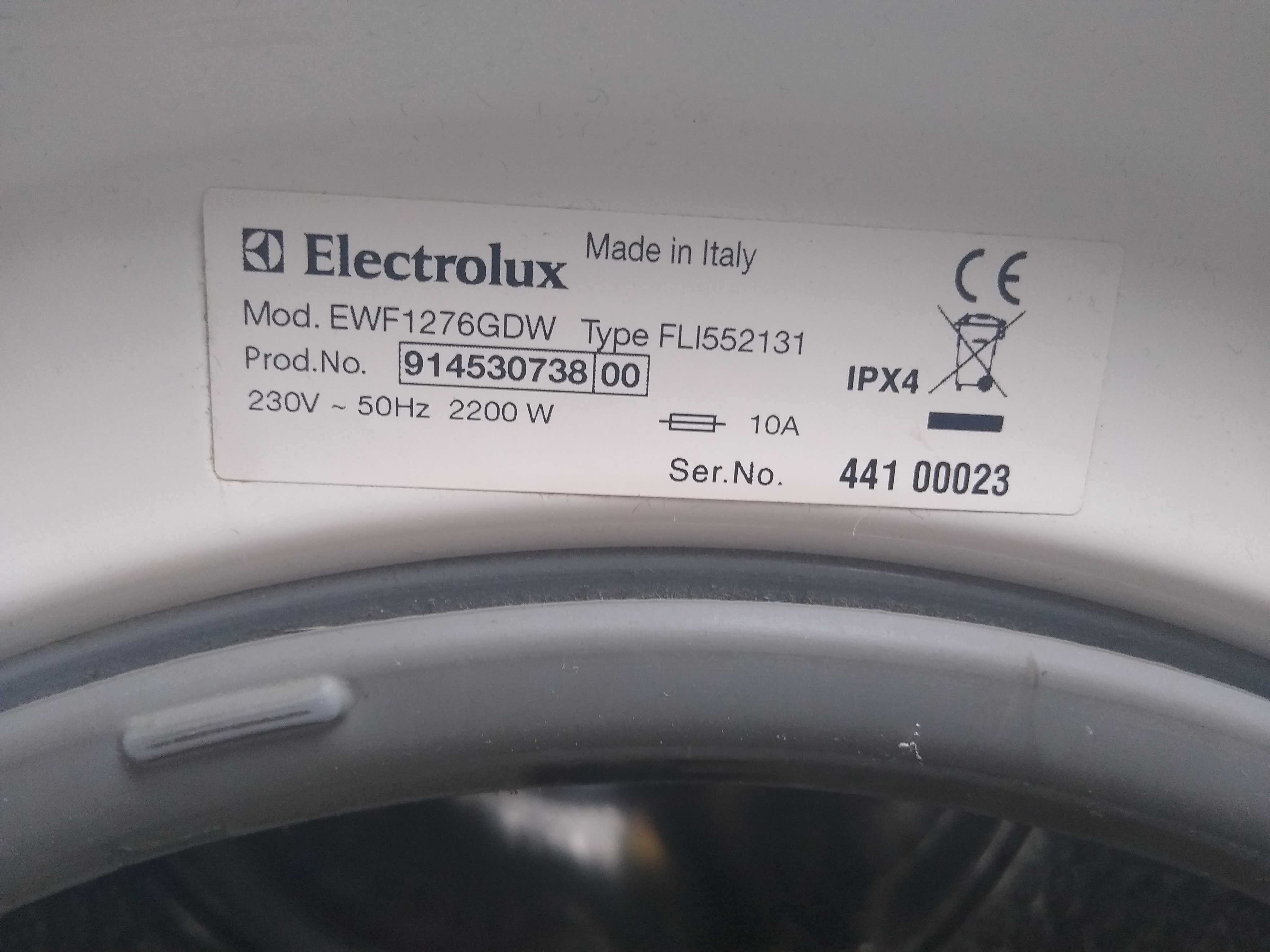 Pralka electrolux EWF 1276GDW lekko uszkodzona