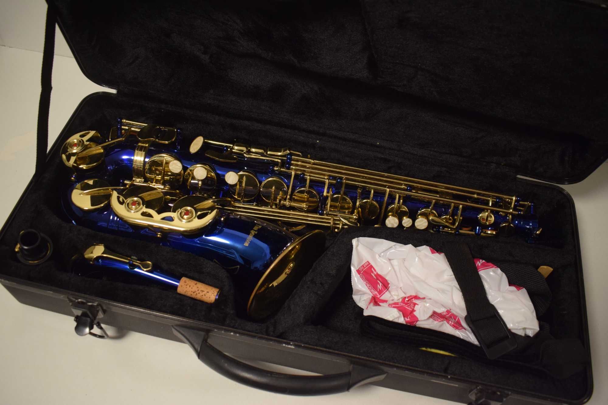 Saxofhone  Alto Tim Sendson. N 2