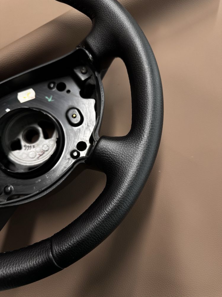 Перетягнуте кермо Mercedes w211 на обмін
